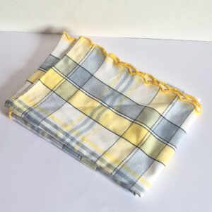 Nappe à carreaux jaune vintage