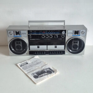 Boombox SILVER STW66 Double cassette vintage