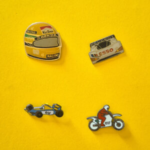 Pin's vintage Sport mécanique - A l'unité